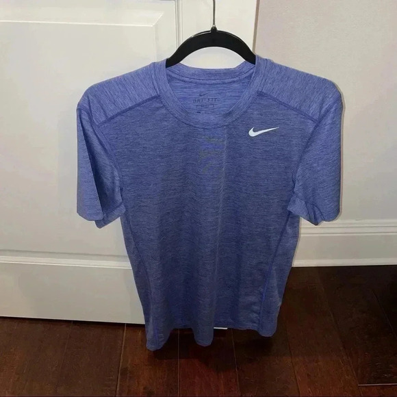Nike Dri-Fit Fitted Tee - Picture 1 of 3